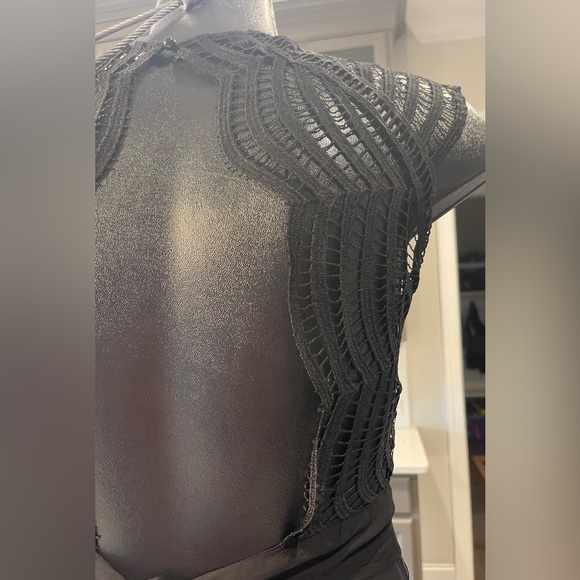 Charlotte Russe Black Lace Crop Top, Size Small - Picture 5 of 8